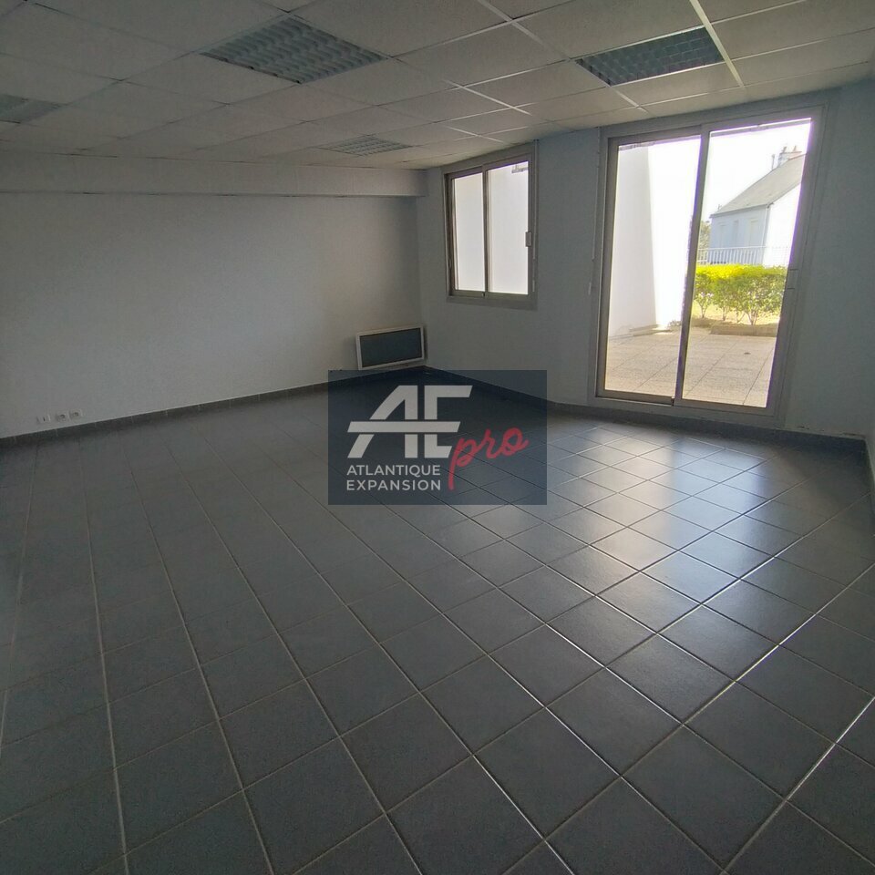 LOCAL COMMERCIAL à LOUER