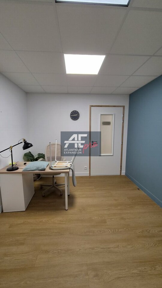 A louer Locaux d'activité 17.18m² Saint-Nazaire