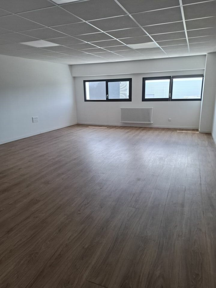 ENTREPOT – ATELIER à LOUER