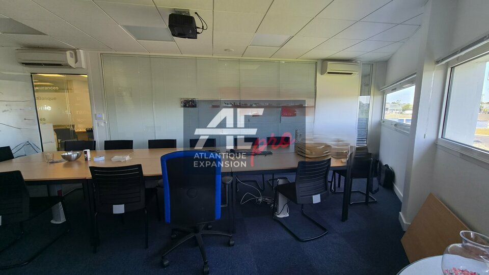 BUREAUX à LOUER