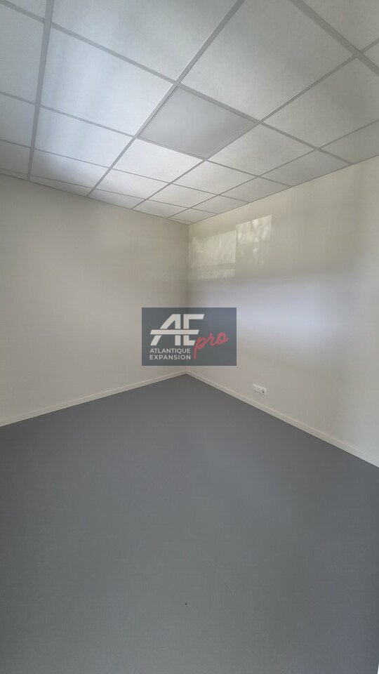 BUREAUX à LOUER