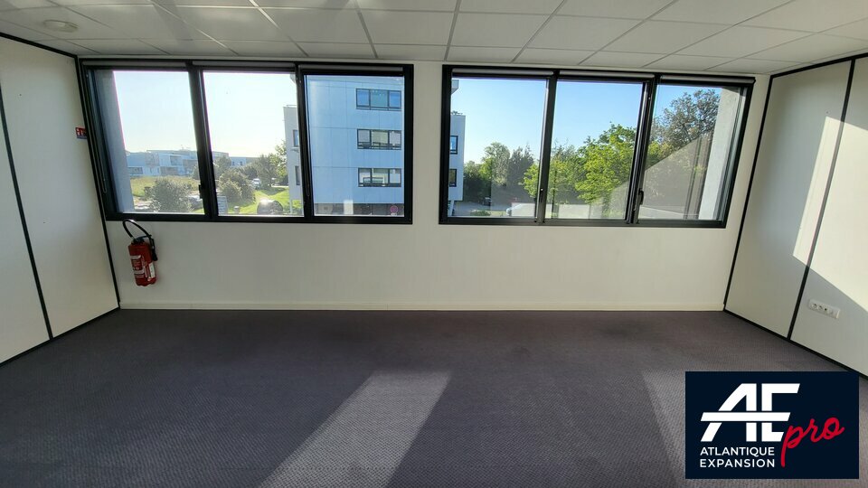 A LOUER PLATEAU DE BUREAU 210 M²