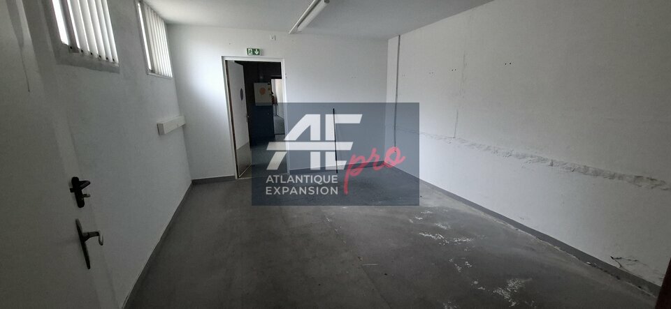 LOCAL COMMERCIAL à LOUER