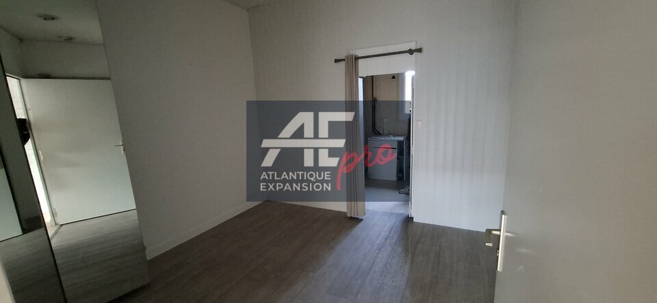 LOCAL COMMERCIAL à LOUER