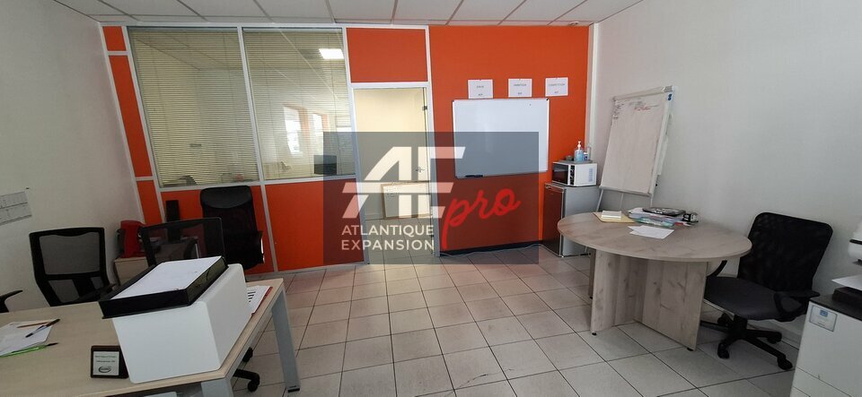LOCAL COMMERCIAL à LOUER
