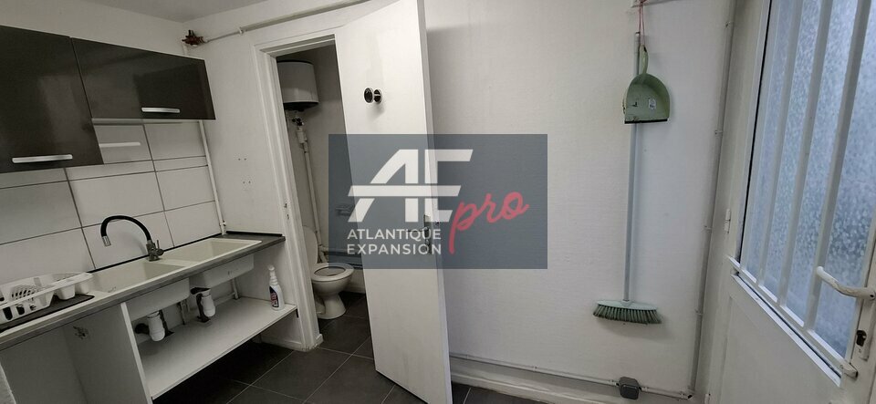 LOCAL COMMERCIAL à LOUER