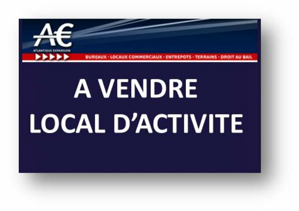 A VENDRE LOCAUX D’ACTIVITÉ-STOCKAGE AVEC LOCATAIRE EN PLACE