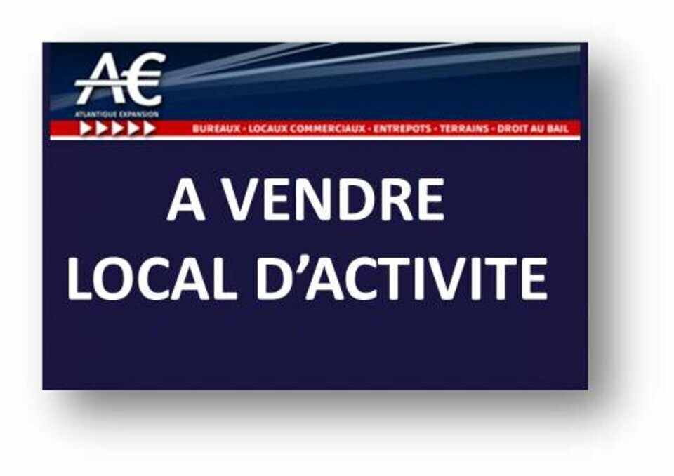A VENDRE LOCAUX D'ACTIVITÉ-STOCKAGE AVEC LOCATAIRE EN PLACE