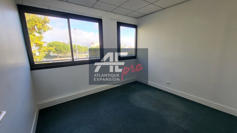 BUREAUX à LOUER