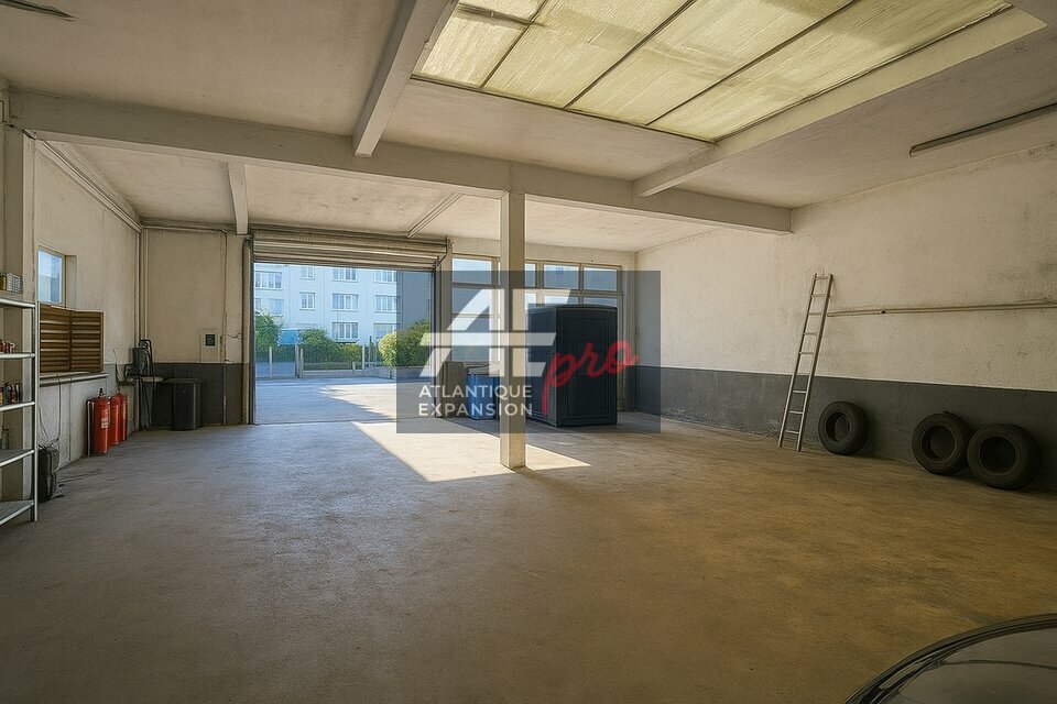 LOCAL D’ACTIVITE – ENTREPOT – à VENDRE