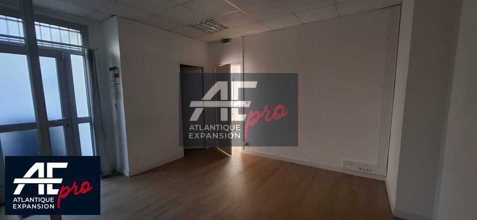 LOCAL COMMERCIAL à LOUER