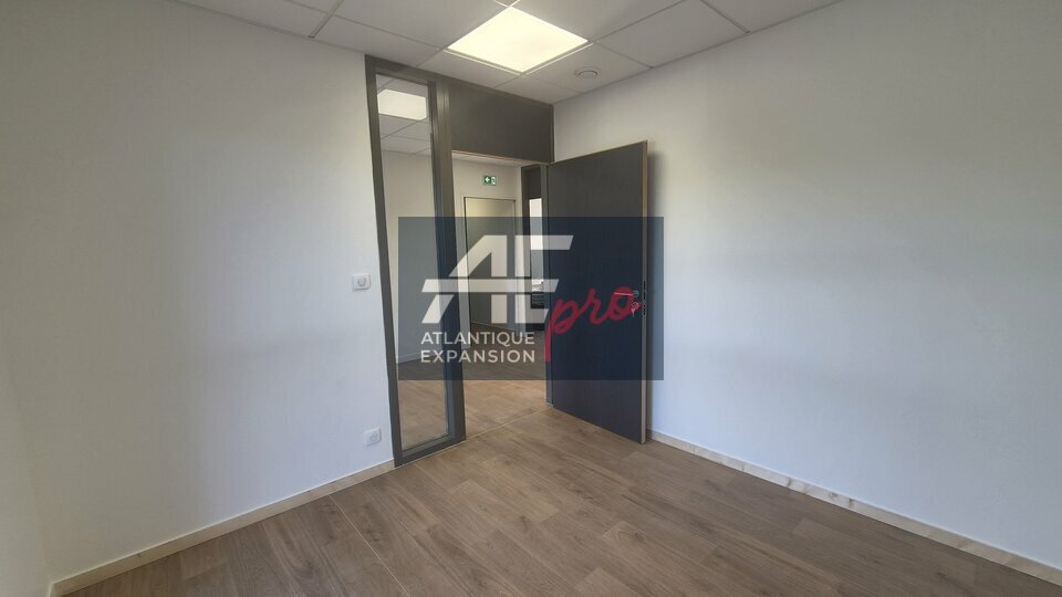 BUREAUX à LOUER