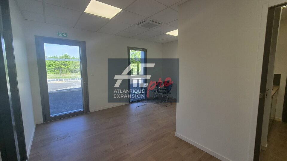 BUREAUX à LOUER