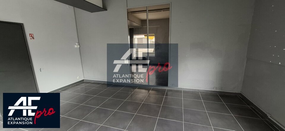 LOCAL COMMERCIAL à LOUER