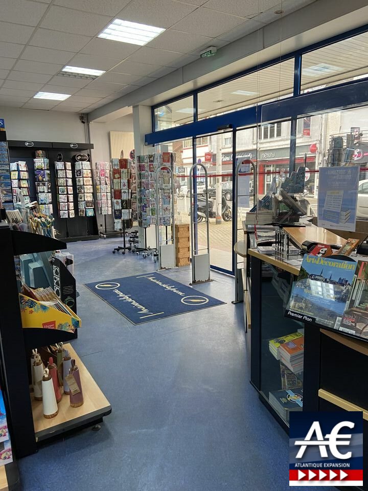 A VENDRE FONDS DE COMMERCE LIBRAIRIE PRESSE LA BAULE