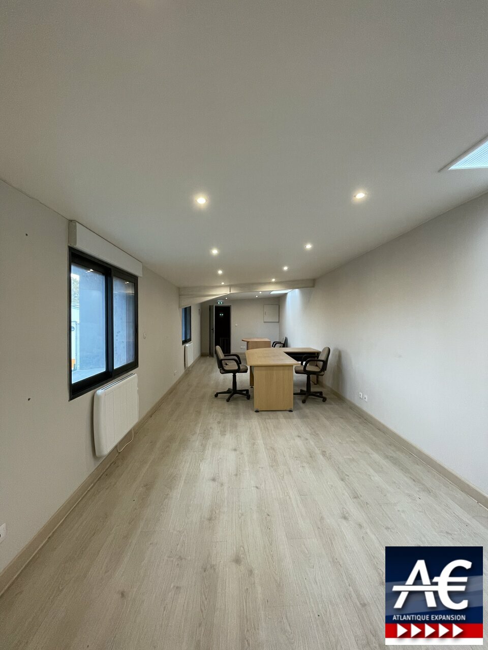 A LOUER BUREAUX