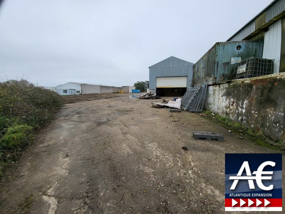 LOCAL D’ACTIVITE – ENTREPÔT à VENDRE