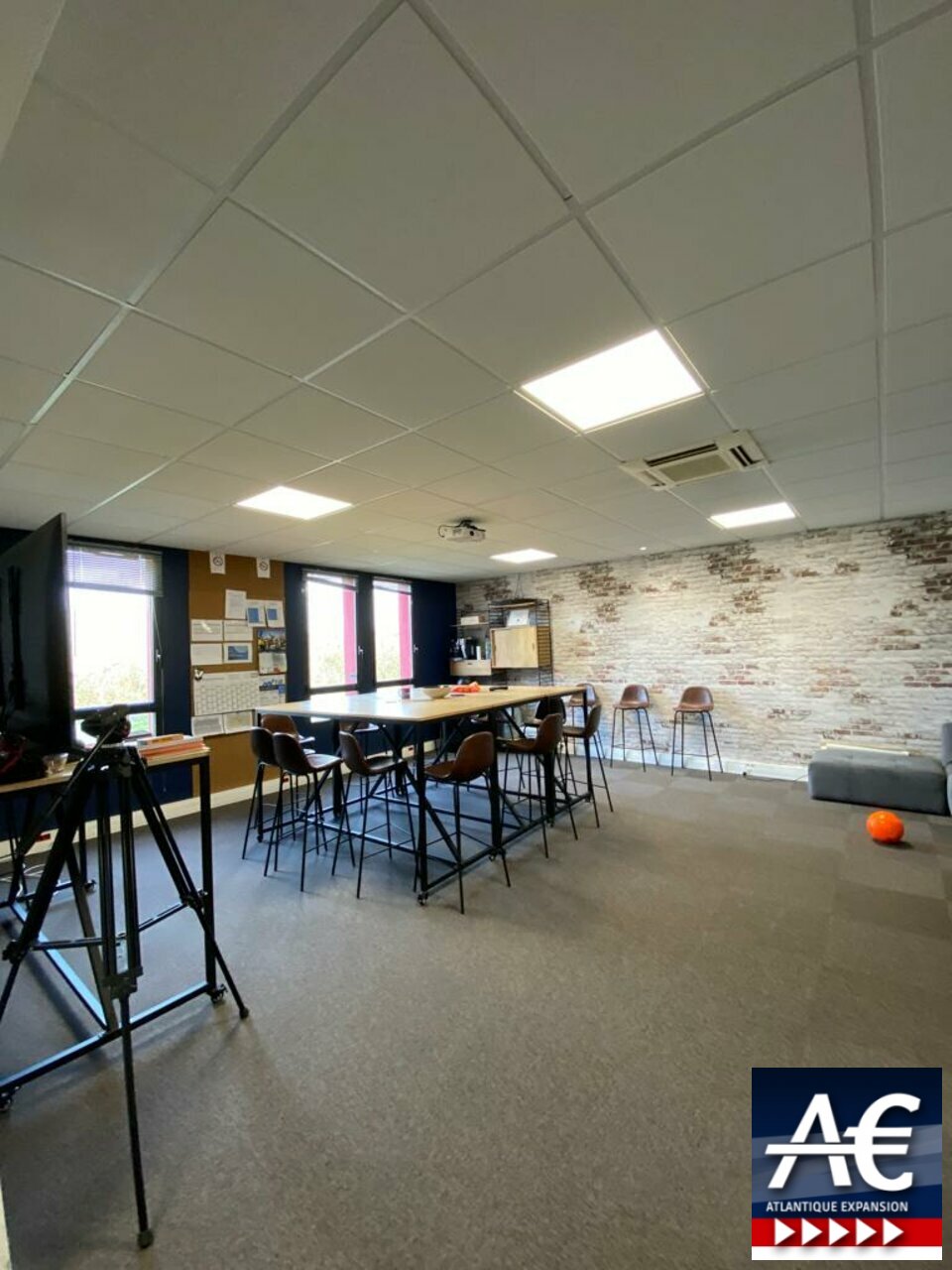 A LOUER BUREAUX