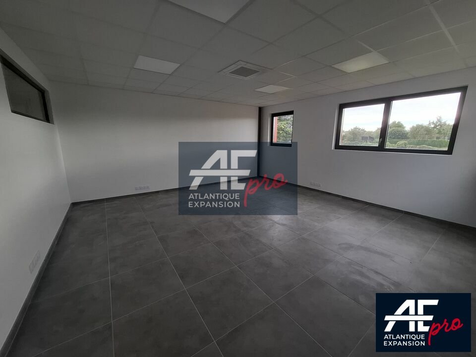 LOCAL D’ACTIVITE – ENTREPÔT à VENDRE