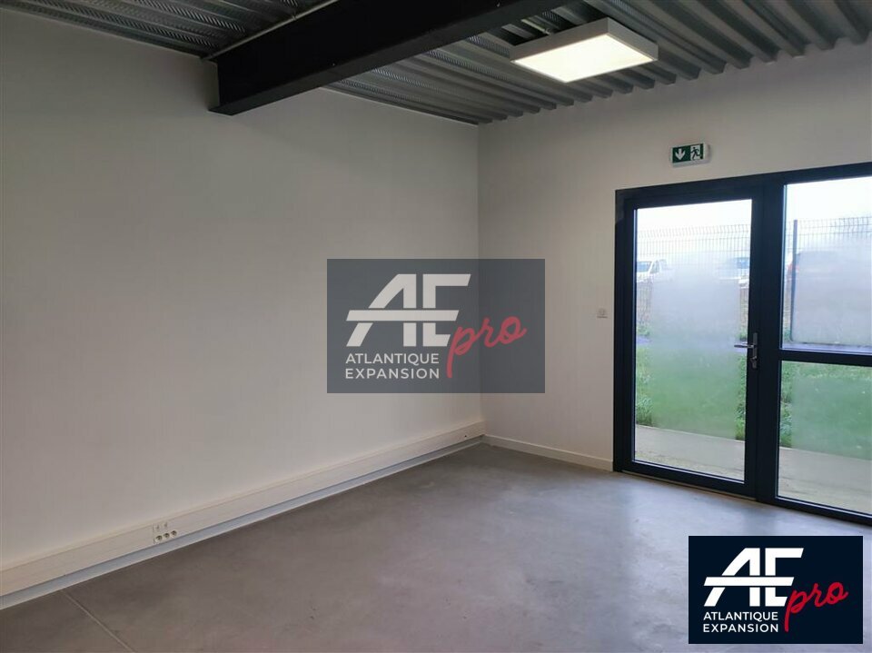 LOCAL D’ACTIVITE – ENTREPOT – à LOUER