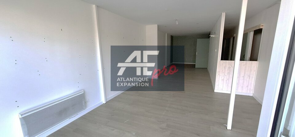 LOCAL COMMERCIAL à VENDRE