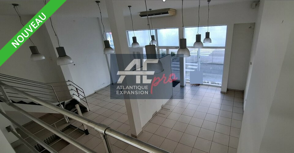 LOCAL COMMERCIAL à LOUER