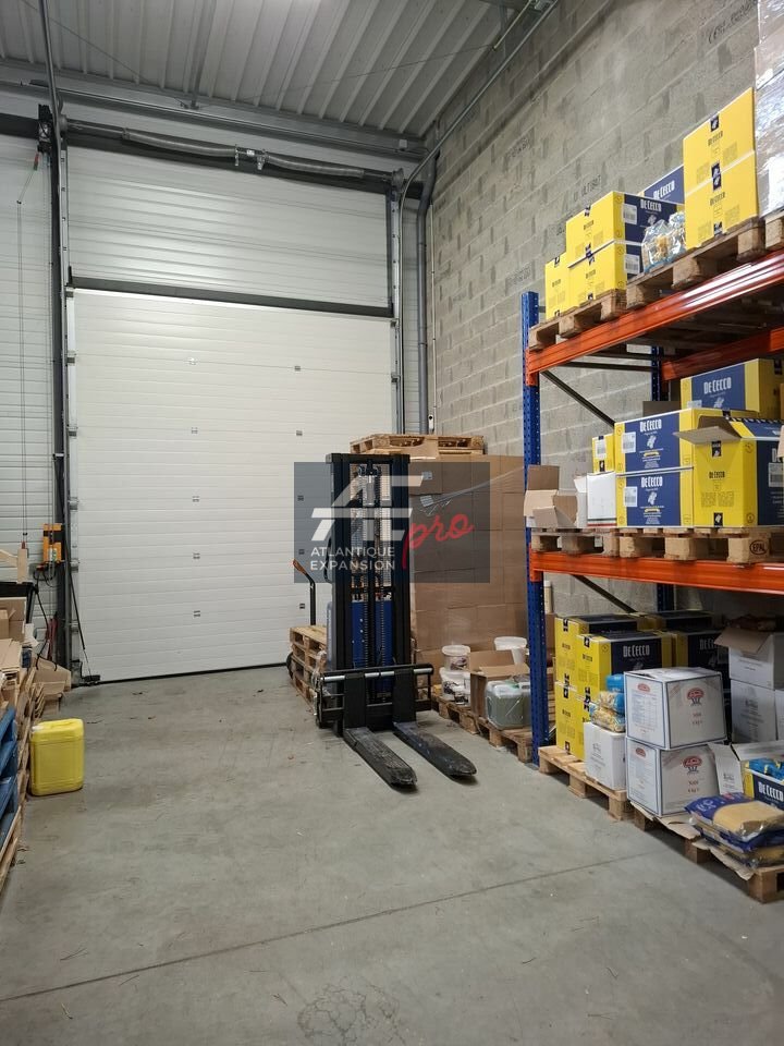 LOCAL D’ACTIVITE – ENTREPOT – à VENDRE