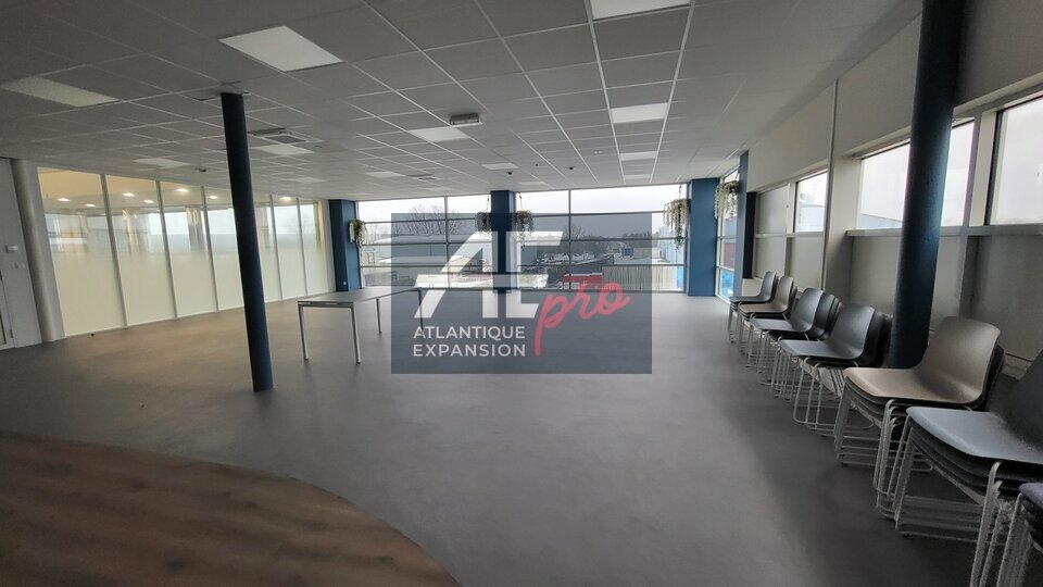 BUREAUX à LOUER