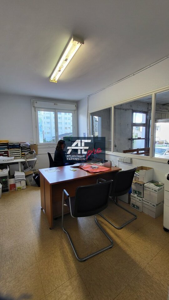 LOCAL D’ACTIVITE – ENTREPOT – à LOUER