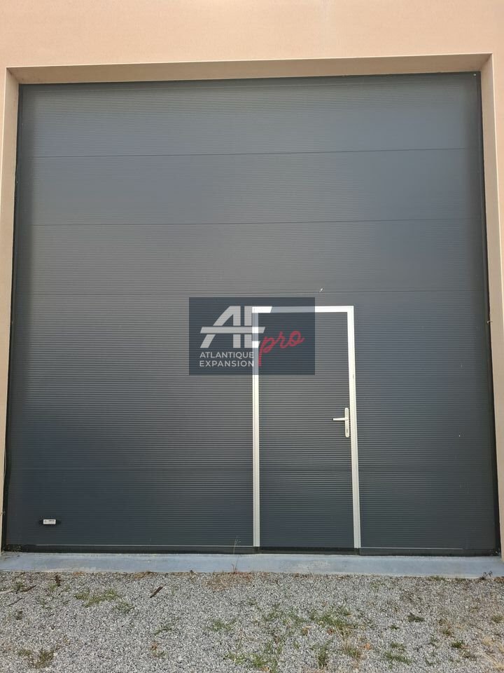 LOCAL D’ACTIVITE – ENTREPOT – à VENDRE