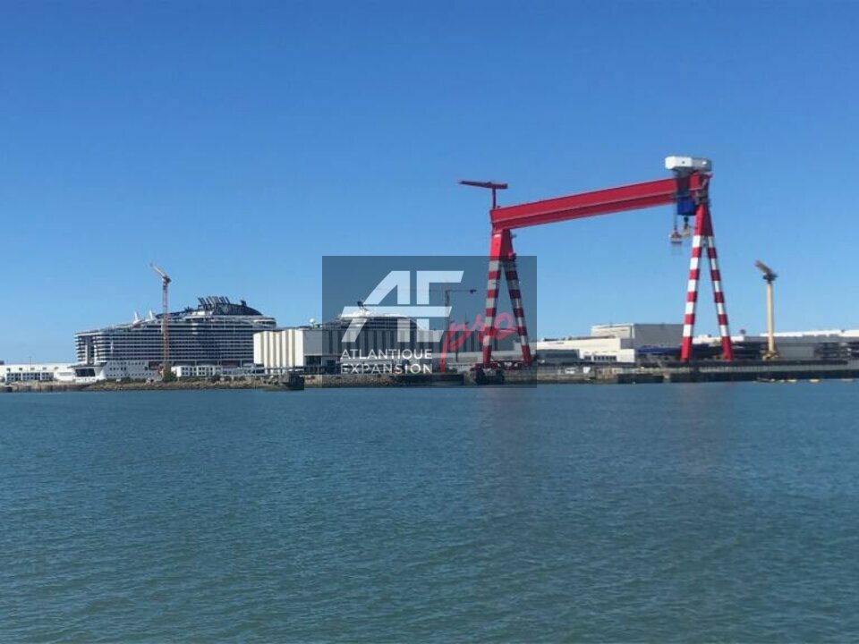 A vendre Bureaux 513.95m² Montoir-de-Bretagne