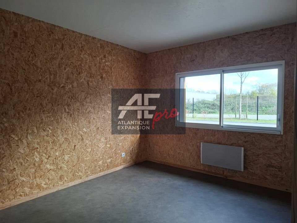 LOCAL D’ACTIVITE – ENTREPOT – à LOUER