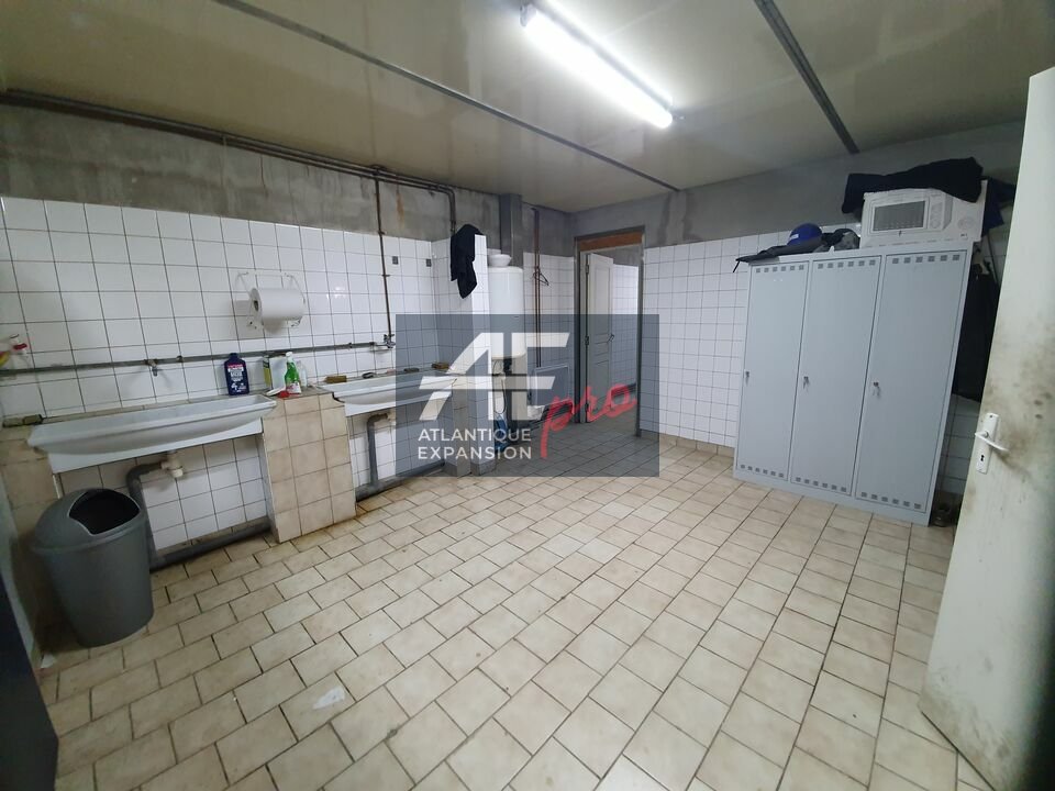 LOCAL D’ACTIVITE – ENTREPOT –  à VENDRE
