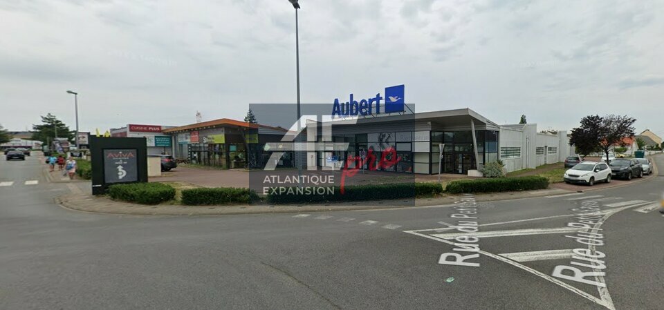 LOCAL COMMERCIAL à LOUER