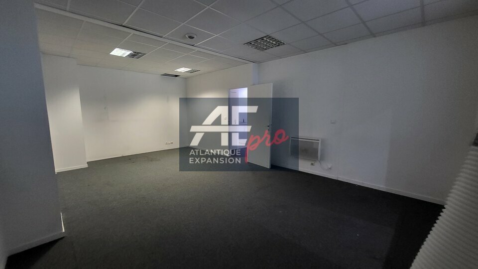 LOCAL COMMERCIAL à LOUER