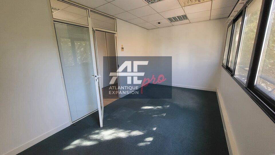 BUREAUX à LOUER