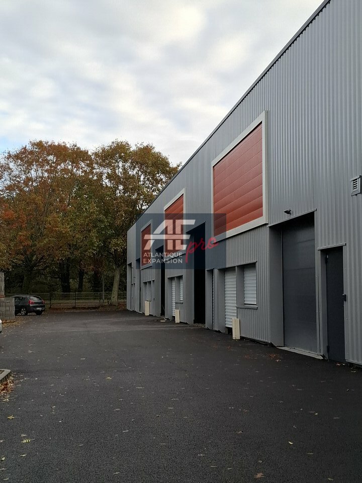 ENTREPOT – ATELIER à VENDRE