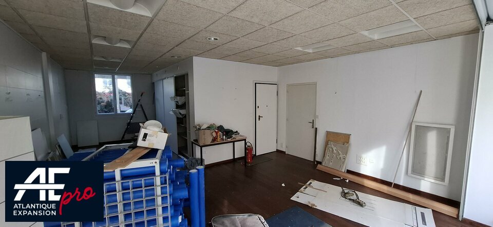 LOCAL COMMERCIAL à LOUER