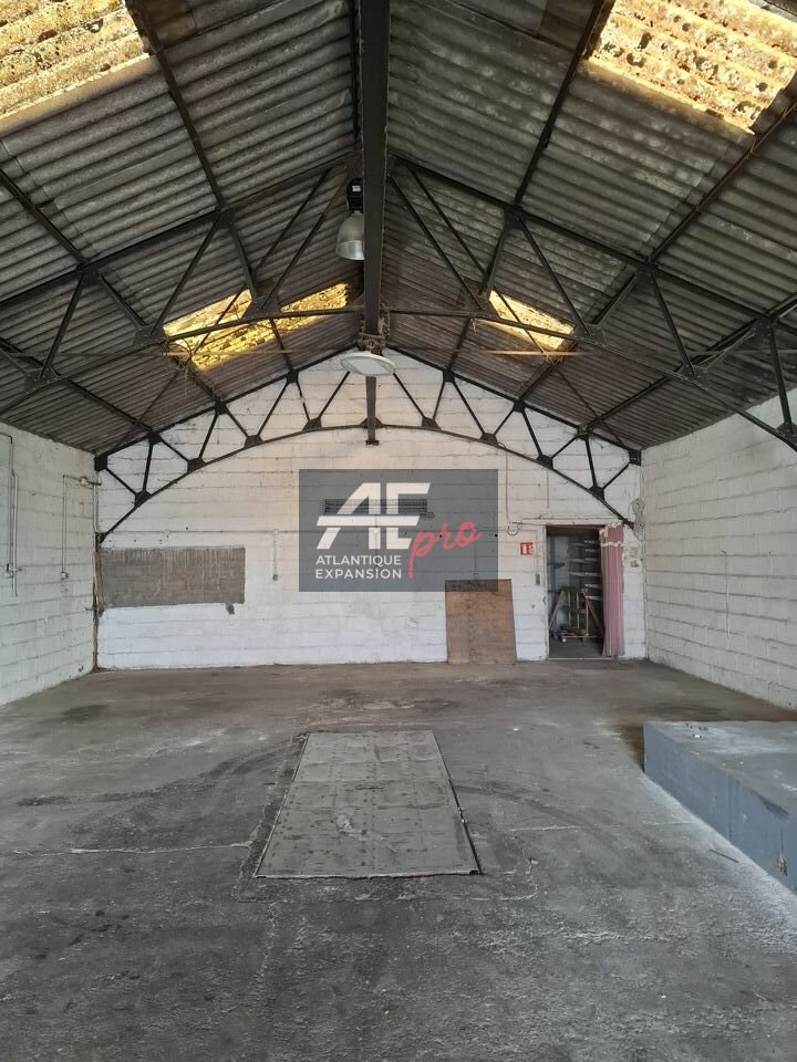 ENTREPOT – ATELIER à LOUER