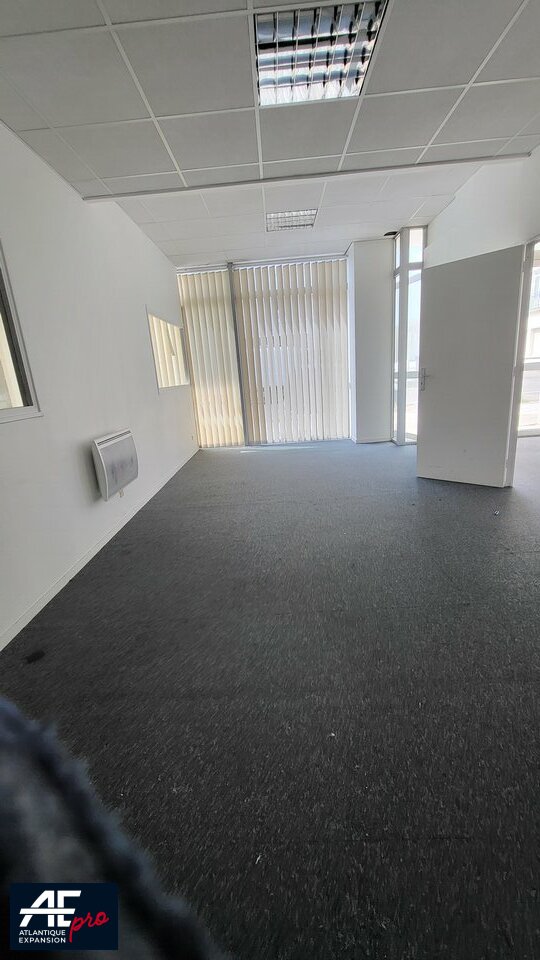 BUREAUX à LOUER