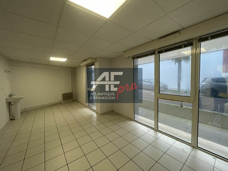LOCAL PROFESSIONNEL  à VENDRE