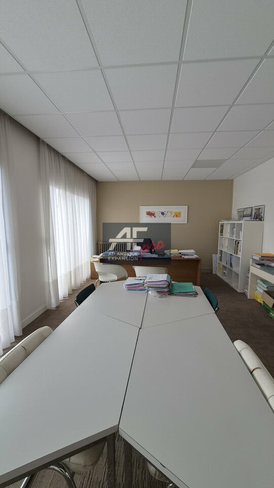 BUREAUX à LOUER