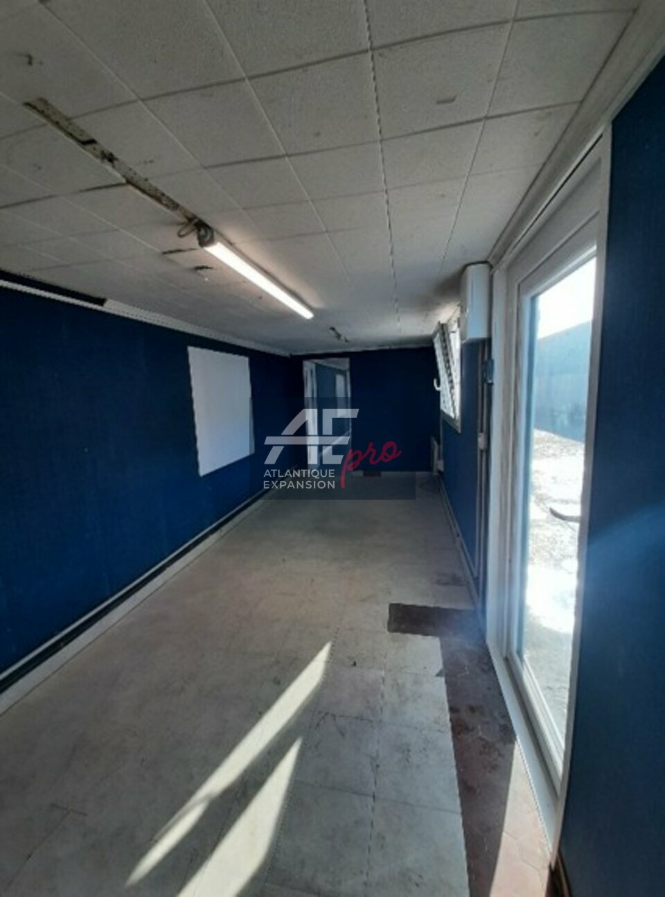ENTREPOT – ATELIER à LOUER