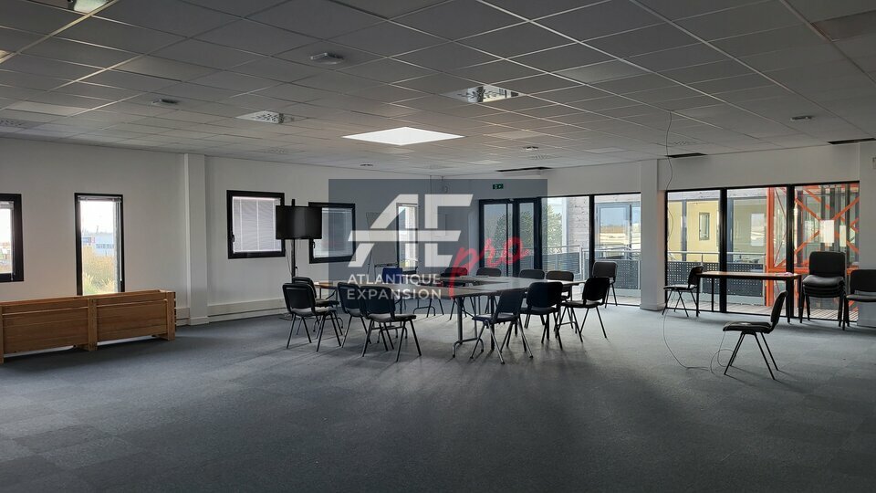 BUREAUX à LOUER