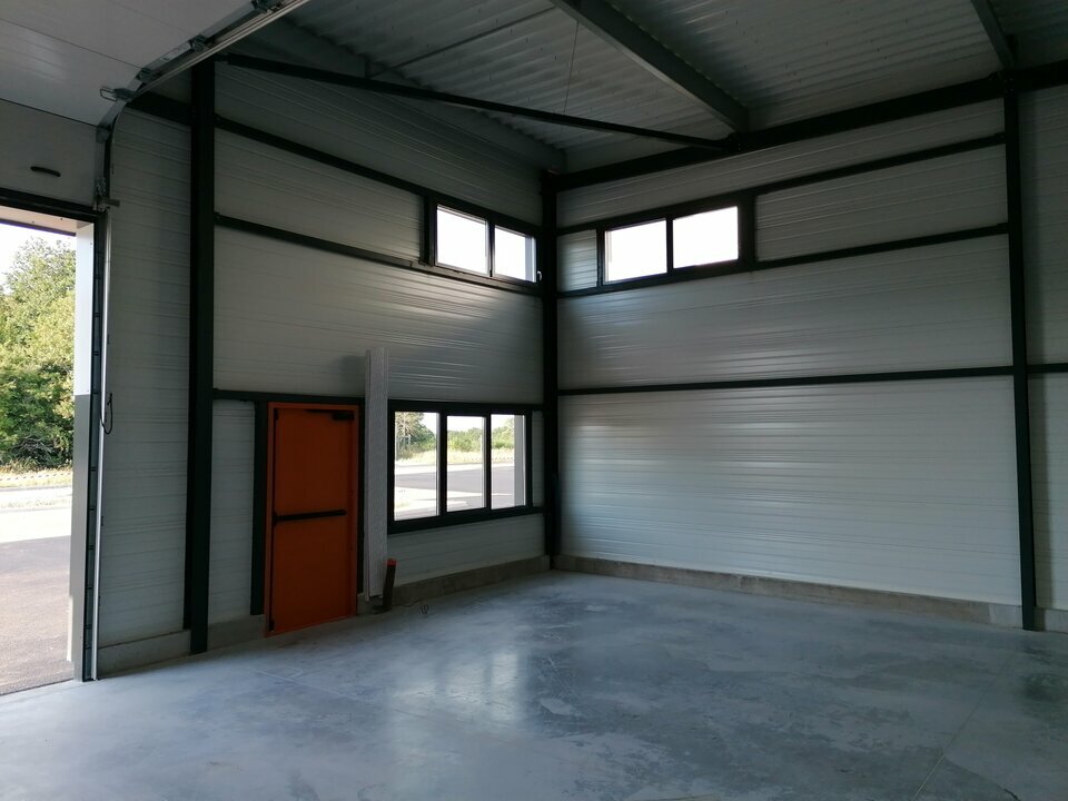 ENTREPOT – ATELIER à LOUER