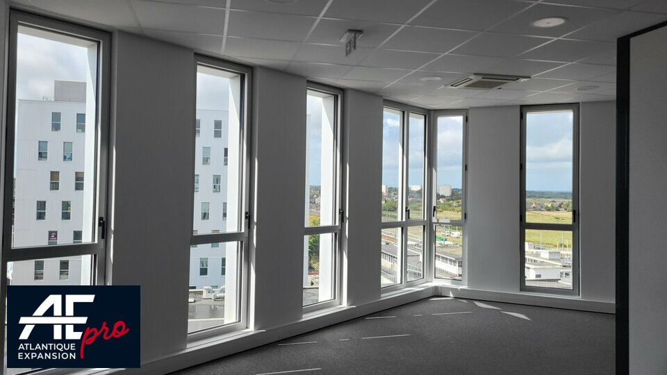 BUREAUX ENTREE DE VILLE à LOUER