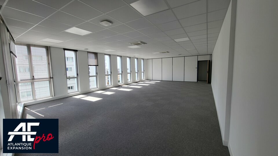 BUREAUX ENTREE DE VILLE à LOUER