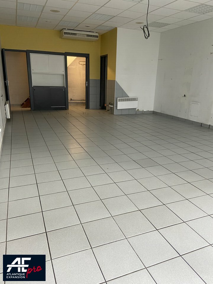 LOCAL COMMERCIAL à LOUER