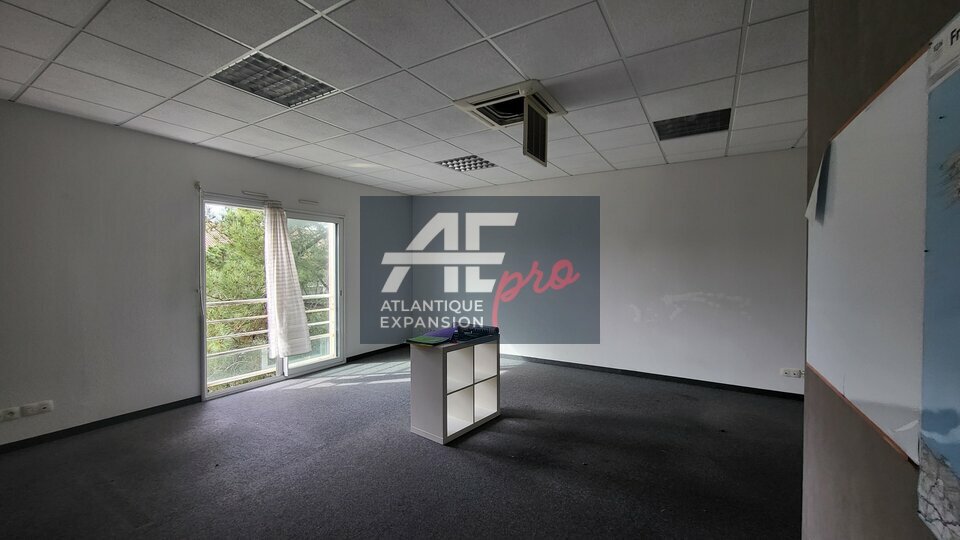 BUREAUX à LOUER