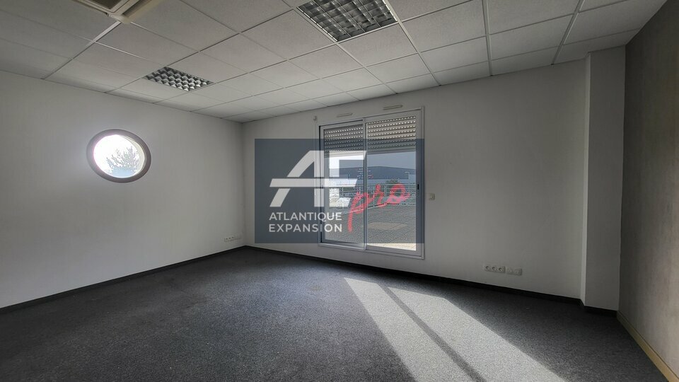BUREAUX à LOUER
